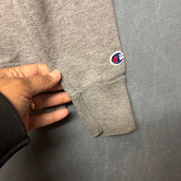 Champion Sweatshirt University of San Diego Cropped Sweatshirt Crewneck Spellout - Picture 6 of 8